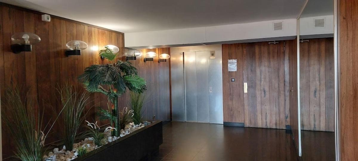 Front De Mer - Emplacement Prise - T2 Moderne Et Climatise - Tout A Pied バンドール エクステリア 写真