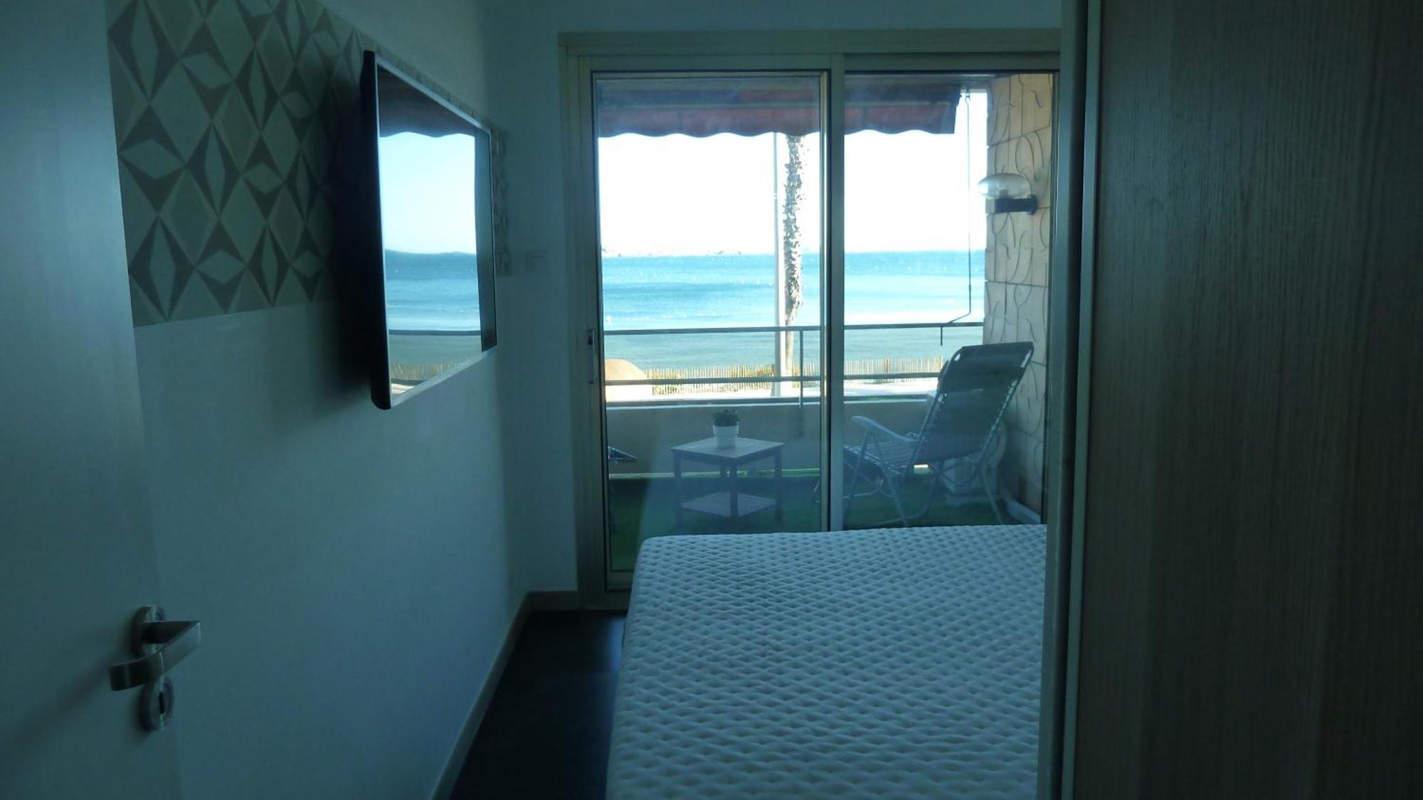Front De Mer - Emplacement Prise - T2 Moderne Et Climatise - Tout A Pied バンドール エクステリア 写真